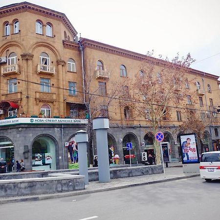 Abovyan 36 Apt & Tour Erévan Extérieur photo