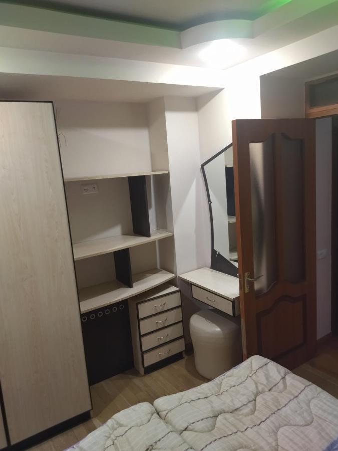 Abovyan 36 Apt & Tour Erévan Extérieur photo