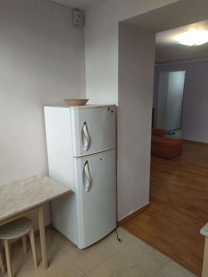 Abovyan 36 Apt & Tour Erévan Extérieur photo