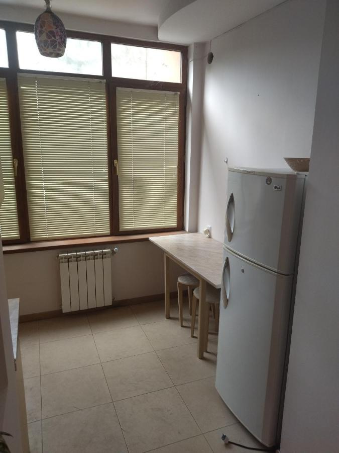 Abovyan 36 Apt & Tour Erévan Extérieur photo
